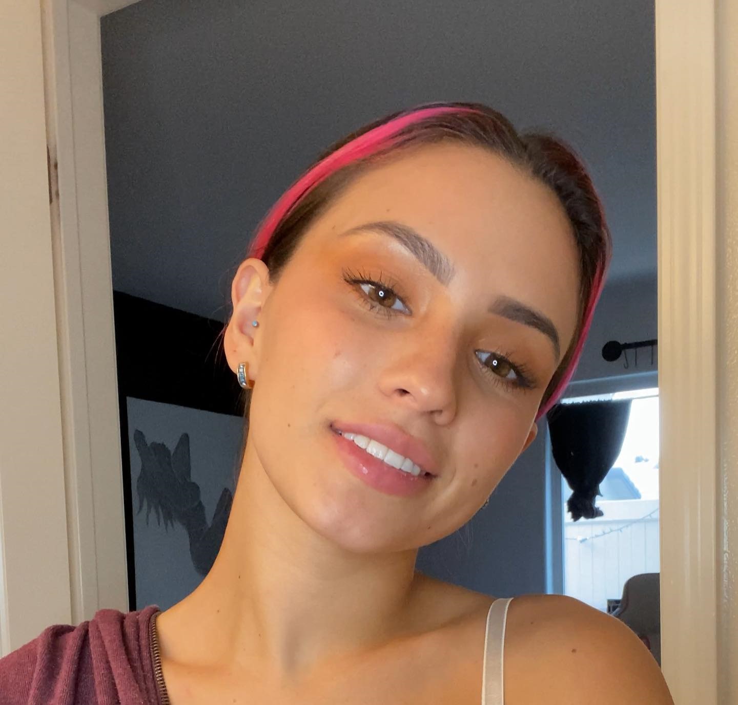 Lavaxgrll Wiki, Biography, Age, Height, Weight, Nudes, Body