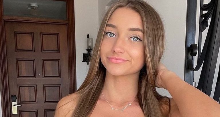 Skylar Mae Age, Bio, Career, Family, Net Worth And Height - captionszee.com