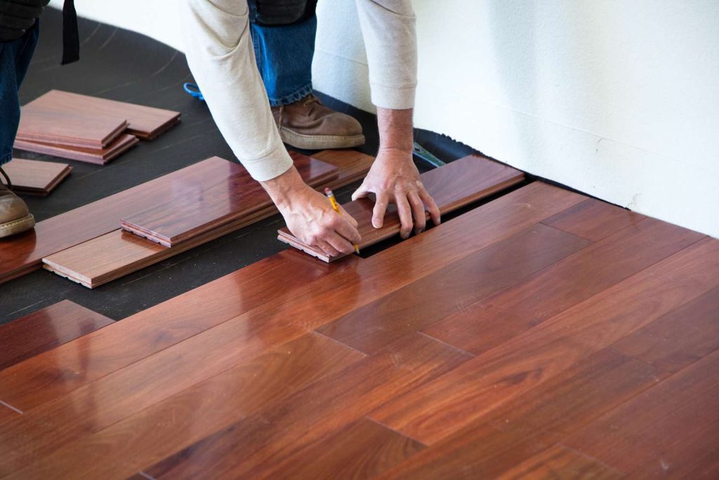The Top Benefits of Choosing Dustless Hardwood Floor Services